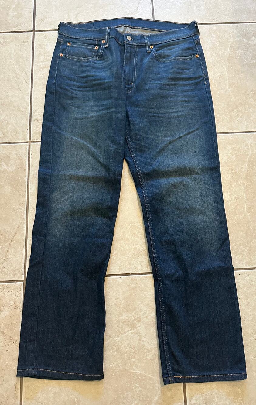 Levi's 514 Straight Fit Jeans Men's Size 35x30 Dark Wash Blue Stretch Denim